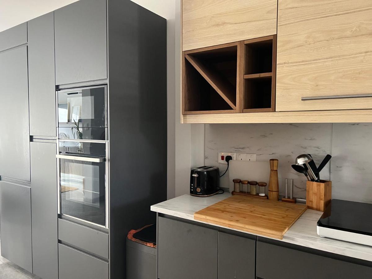 Appartamento Modern Seaview Townhouse In Coral Bay (Adults Only) Peyia Esterno foto